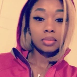 Meet your Posher, Shaneik